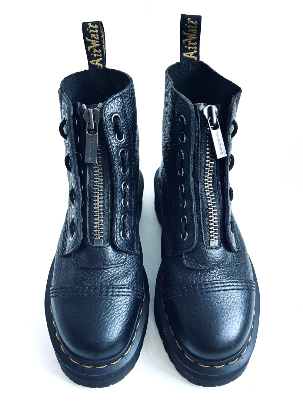 Dr. Martens Sinclair Milled
Nappa Leather Platform Boots Black Size 7